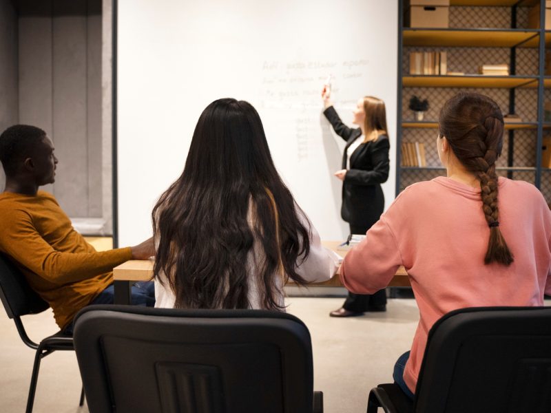Capacitación laboral sobre protocolo de prevención de acoso Ley Karin